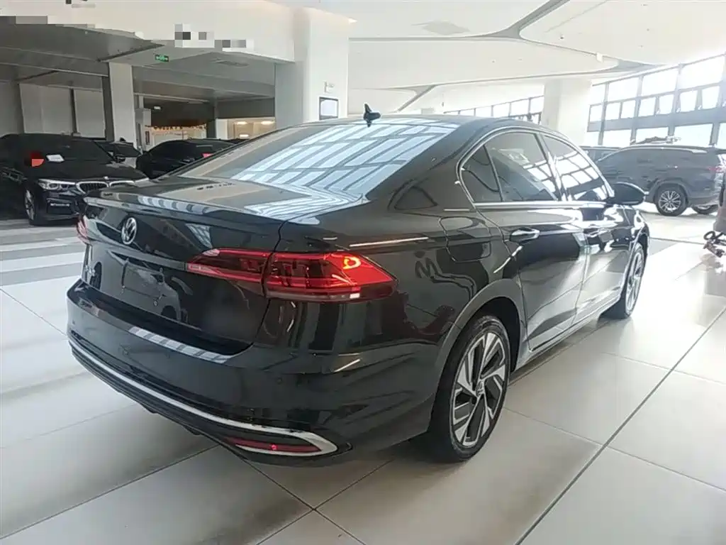 Volkswagen Bora 2024 200TSI DSG PRO