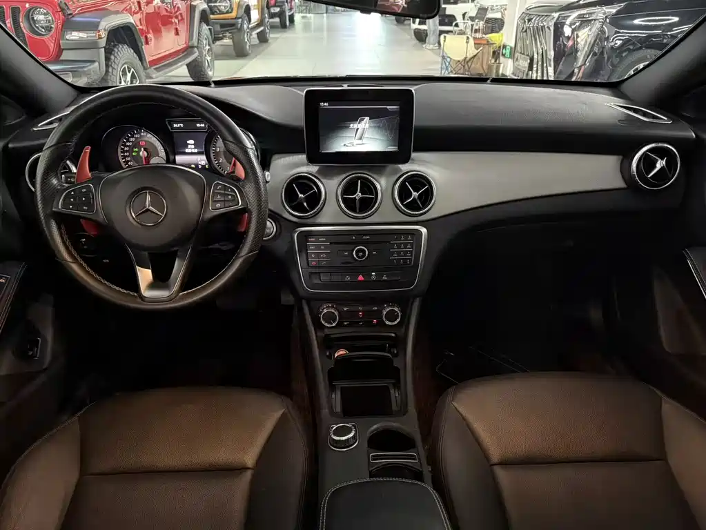 Mercedes-Benz CLA 2015 CLA 200
