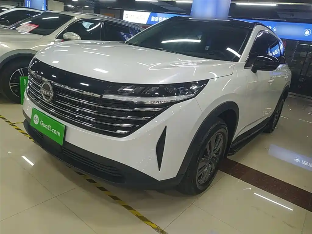 Nissan Teramont 2025