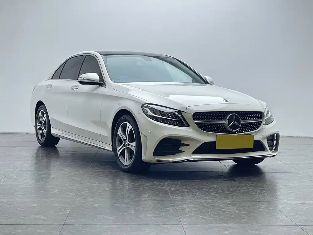 Mercedes-Benz C-Class — миниатюра 20