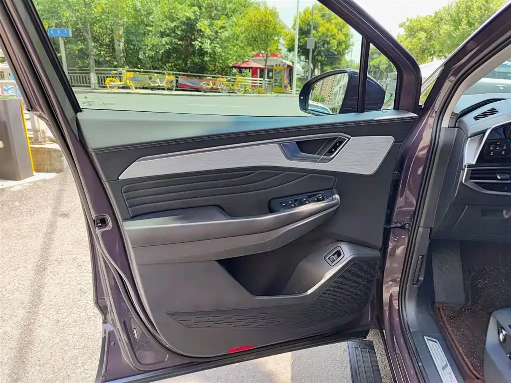 Volkswagen Viloran 2022 380TSI Luxury Pro 7 мест