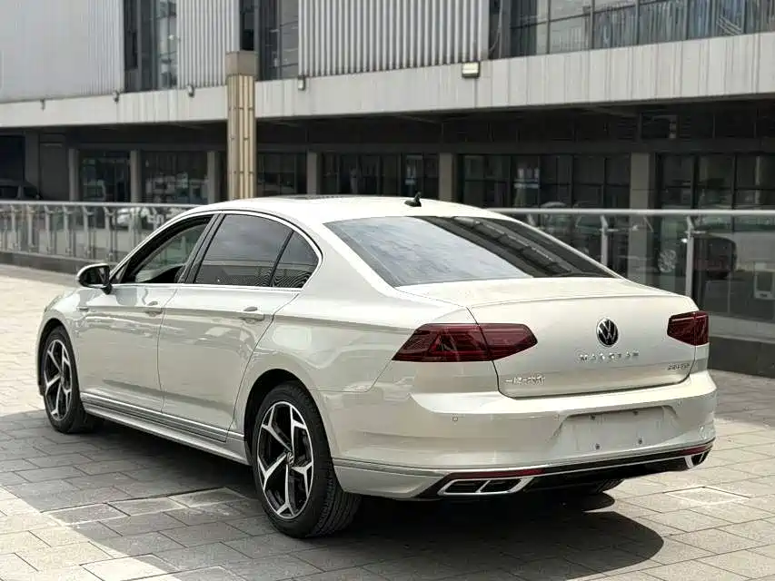 Volkswagen Magotan 2023 200 330TSI DSG Lead