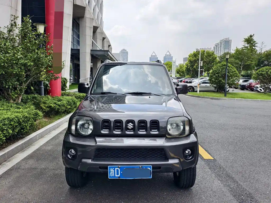 Suzuki Jimny — миниатюра 2