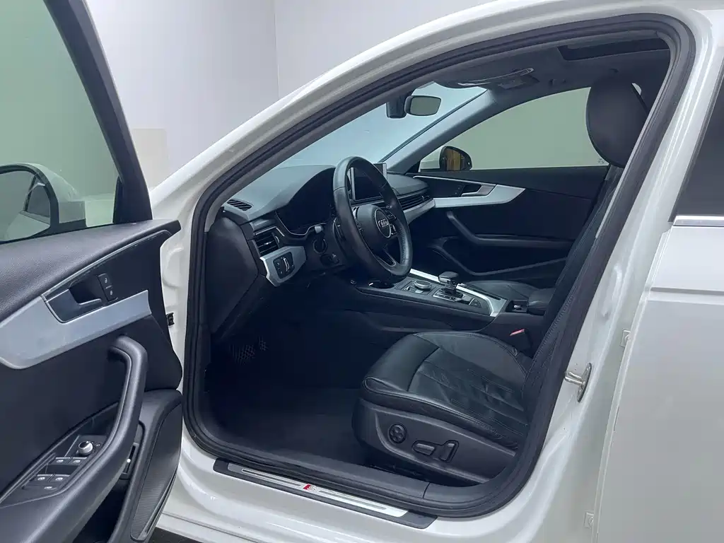 Audi A4L — миниатюра 11