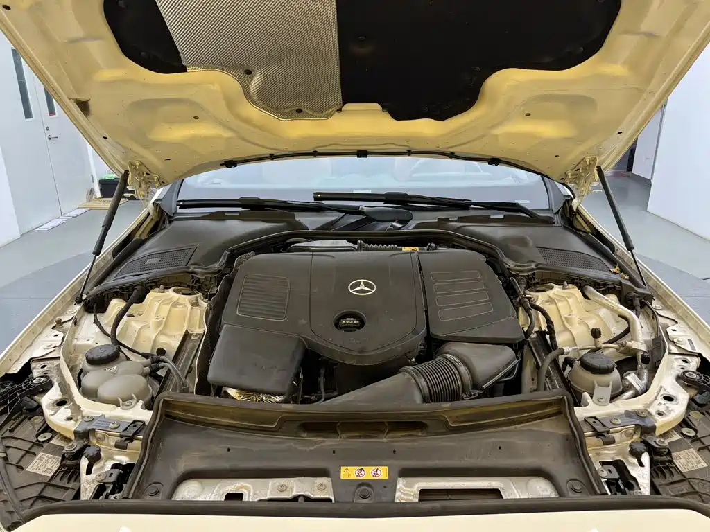 Mercedes-Benz C-Class — миниатюра 10