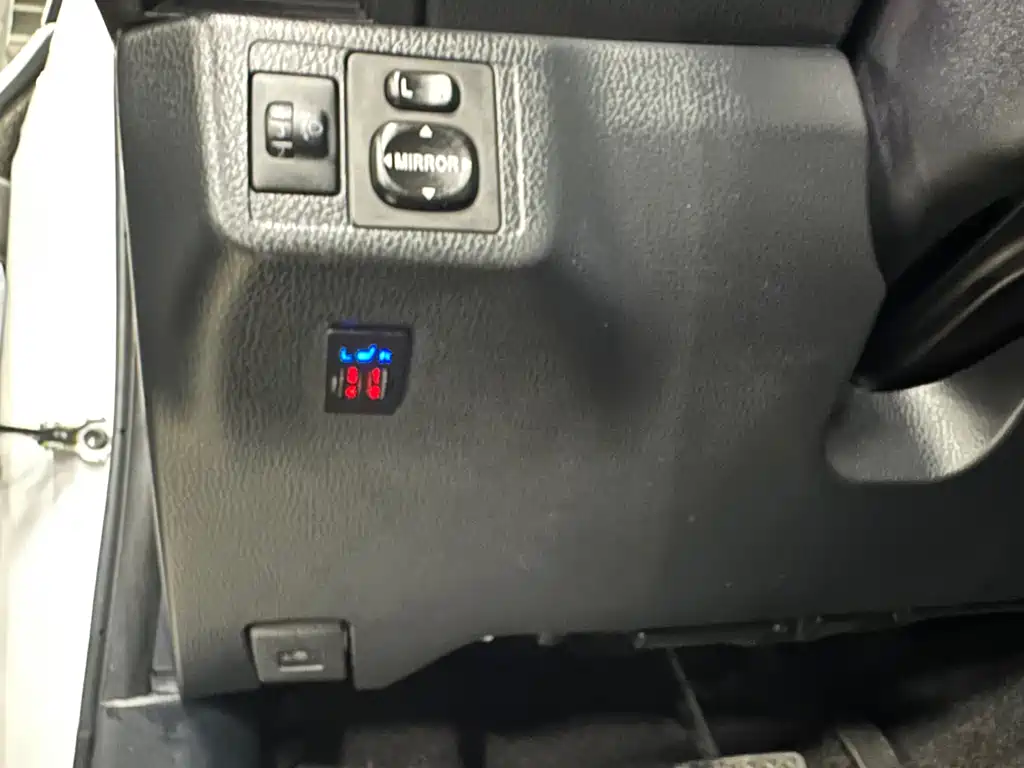 TOYOTA YARIS L ZHIXUAN