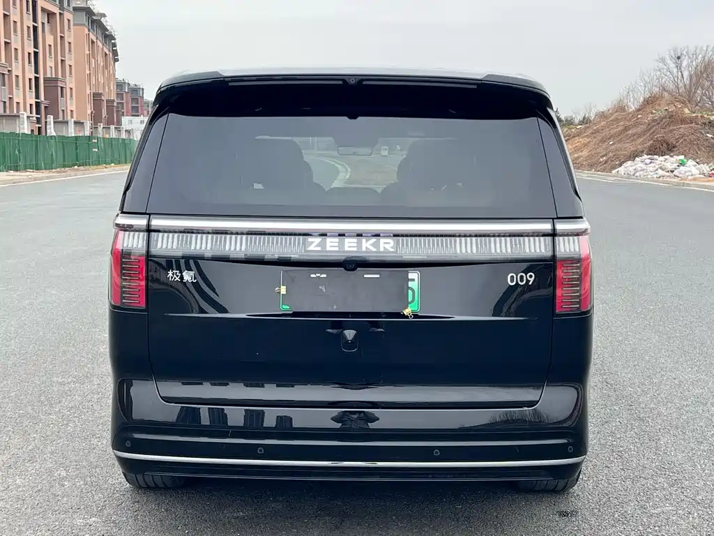ZEEKR EXTREME KRYPTON 009