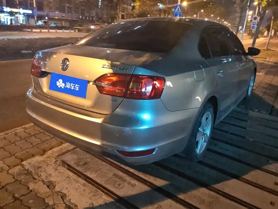 Volkswagen Sagitar — миниатюра 3