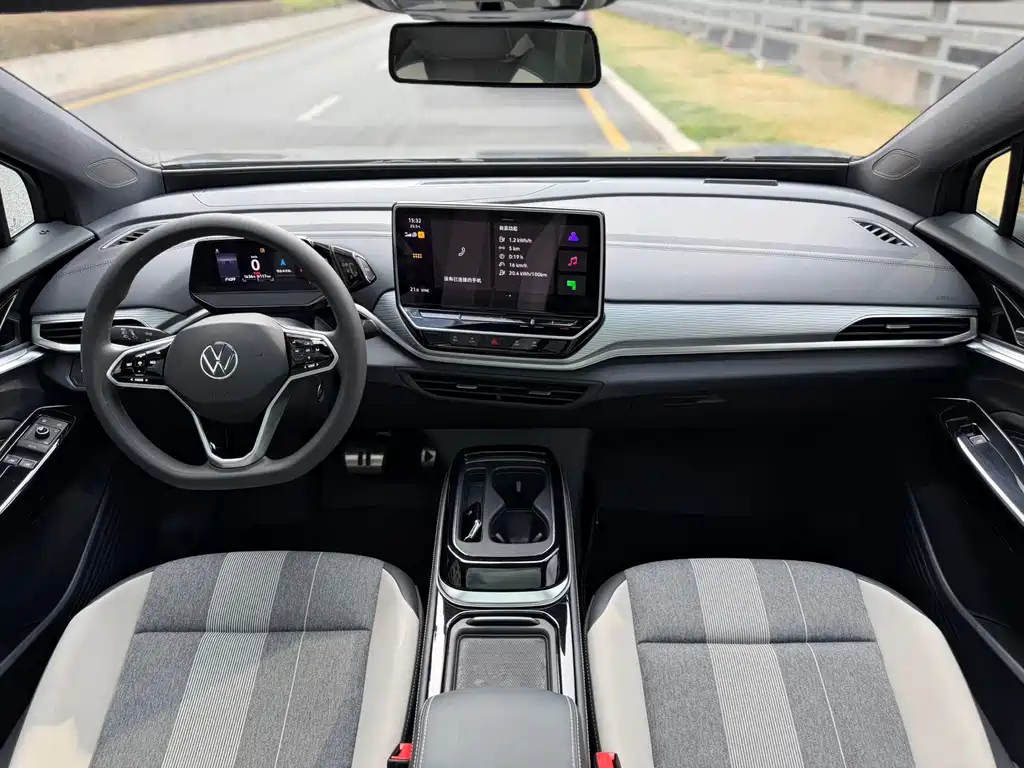 VOLKSWAGEN ID.4 CROZZ