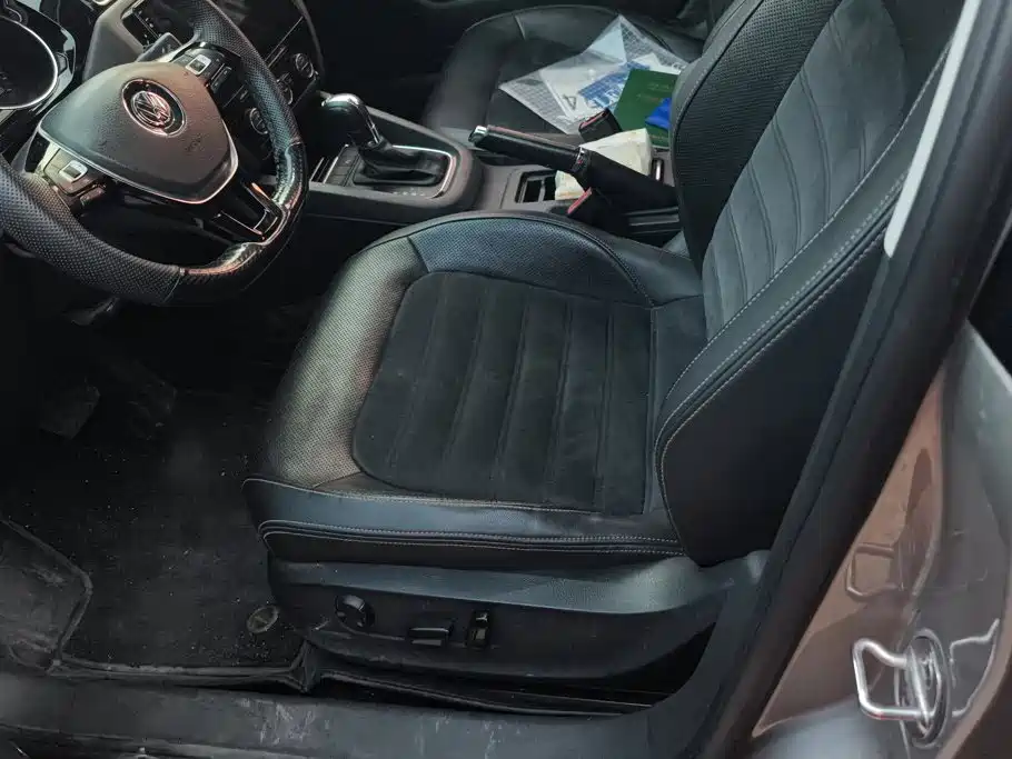 Volkswagen Sagitar — миниатюра 9