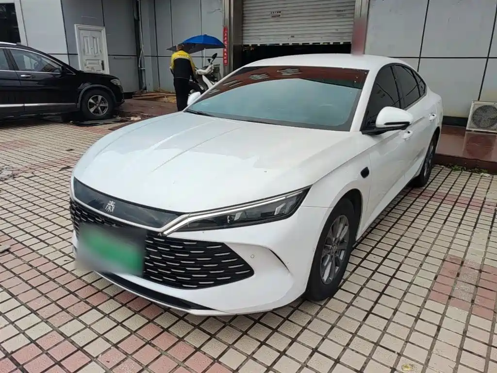 Byd Qin L 2025