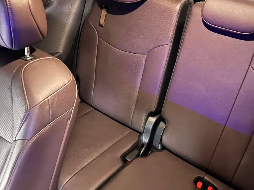 Toyota Sienna — миниатюра 13