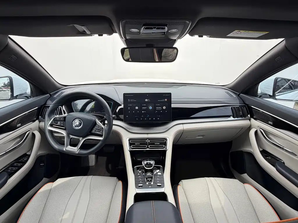 BYD Song Plus PLUS 2021 DM-i 110KM Flagship PLUS