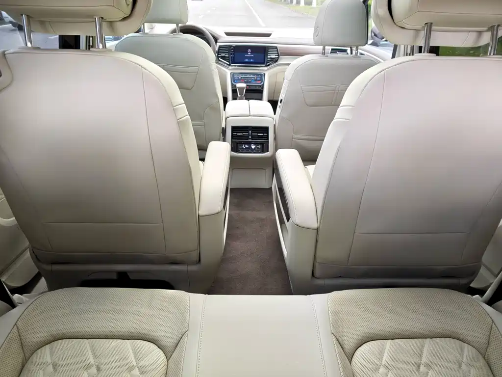 Volkswagen Viloran 2020 380TSI Luxury