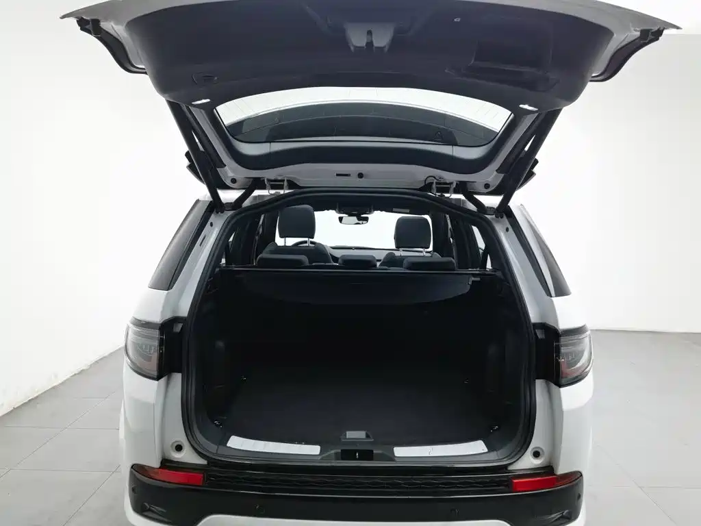 Land Rover Discovery Sport — миниатюра 16
