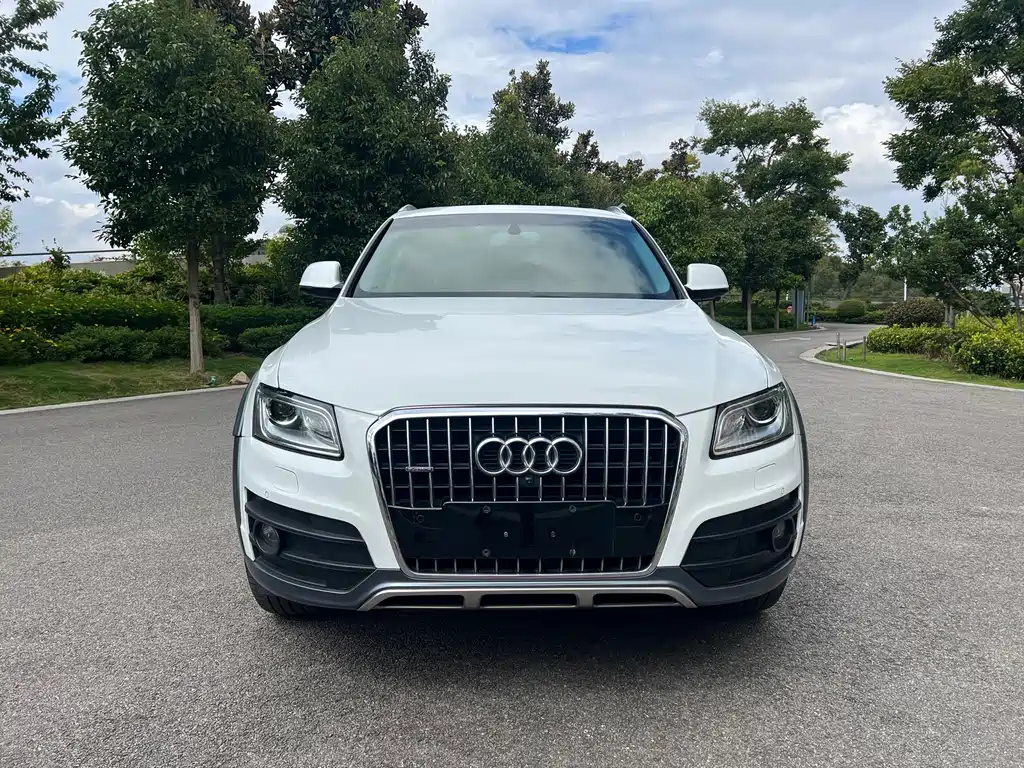Audi Q5 — миниатюра 2