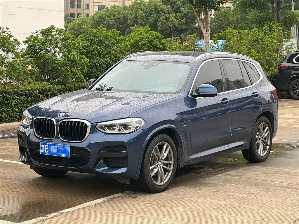 BMW X3 2021