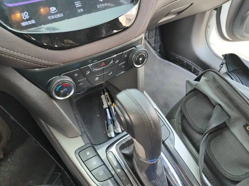 Chevrolet Malibu — миниатюра 10