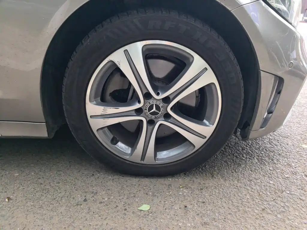 Mercedes-Benz C-Class — миниатюра 8