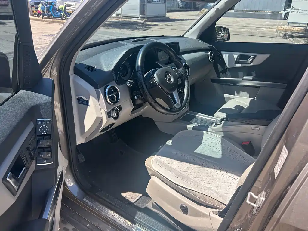 Mercedes-Benz GLK-Class — миниатюра 9
