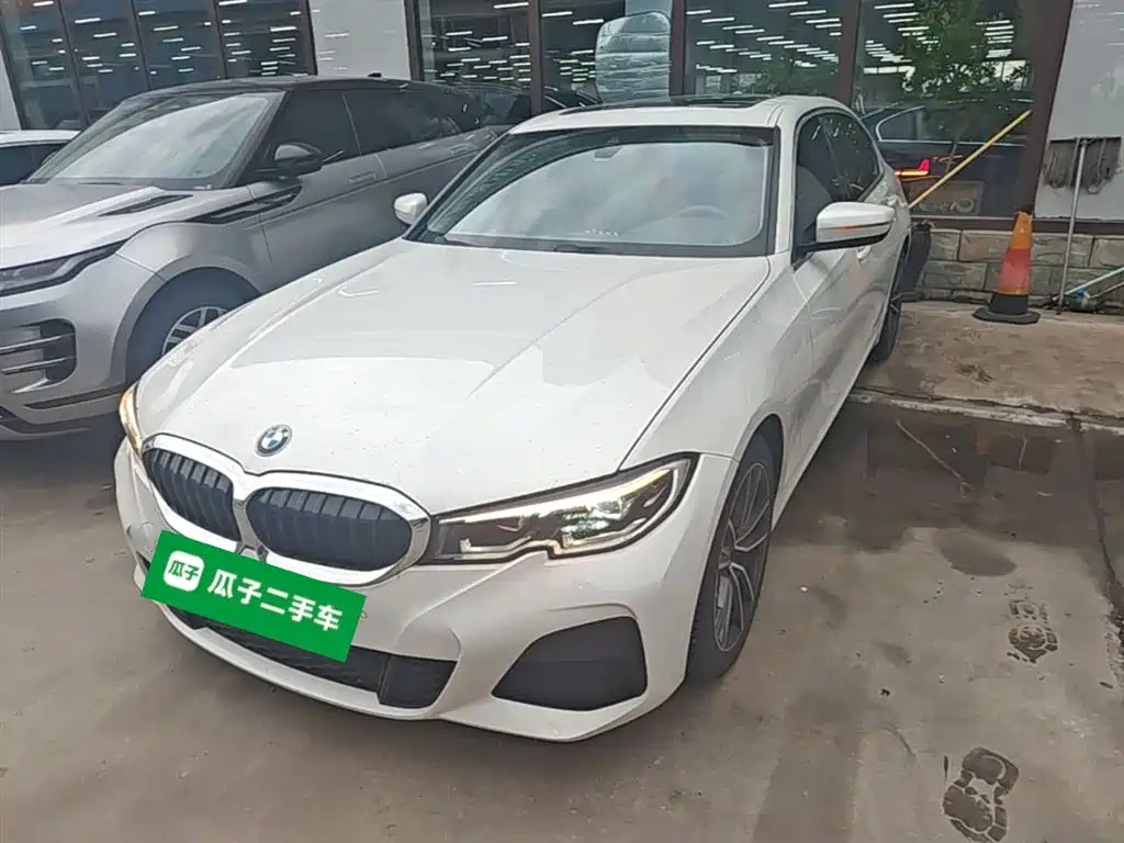 BMW 3 Series 2021