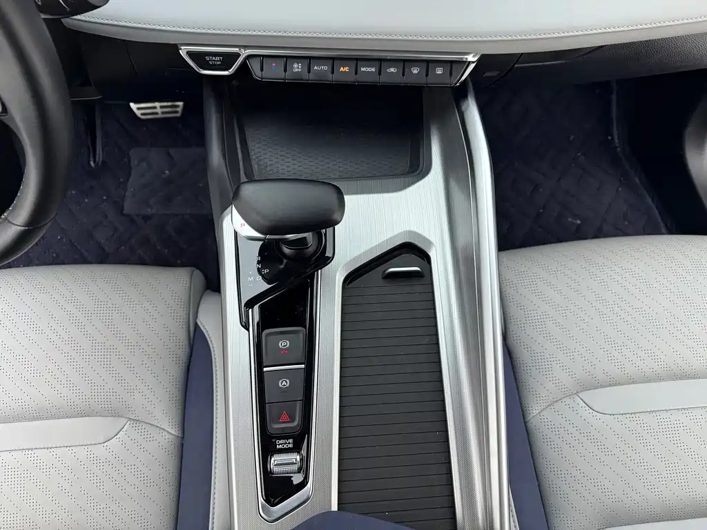 Geely Xingrui — миниатюра 16