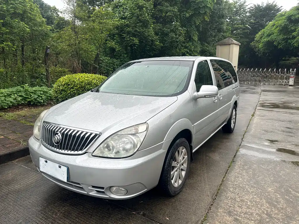 Buick GL8 2015