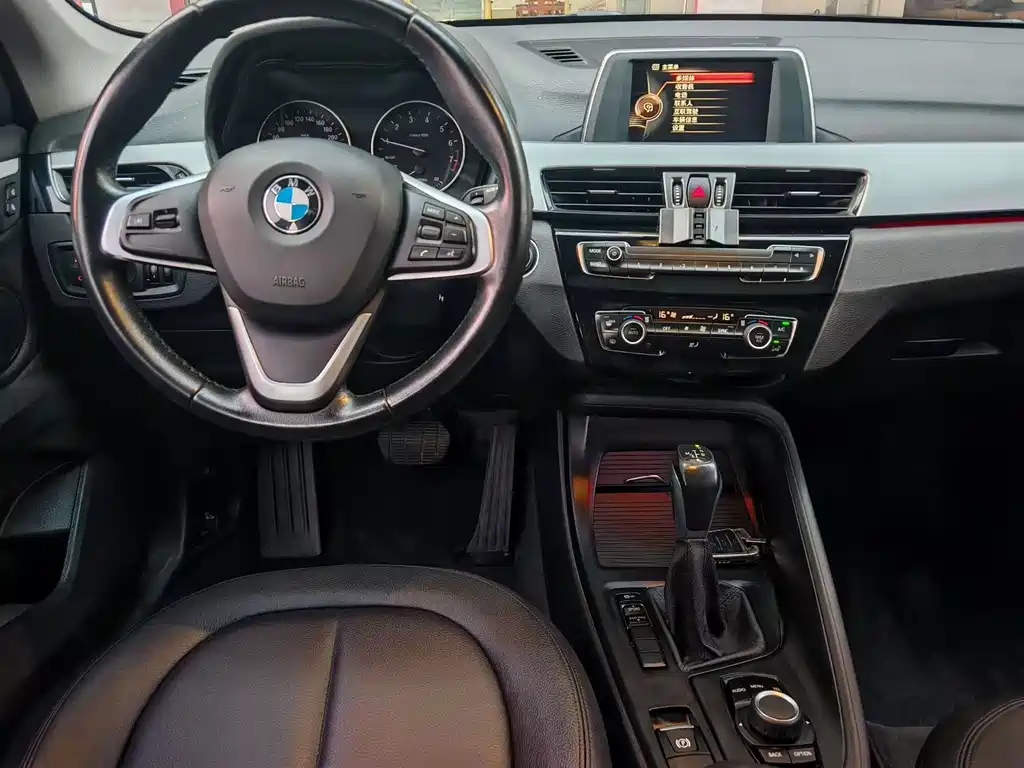 BMW X1 — миниатюра 7