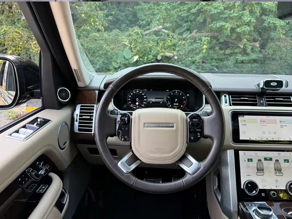 LAND ROVER RANGE ROVER