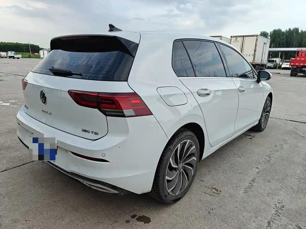 Volkswagen Golf 2024 280TSI DSG Pro