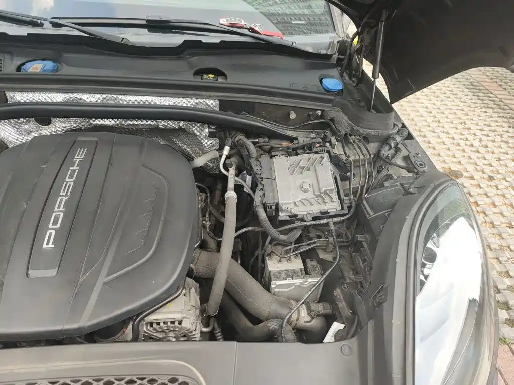 Porsche Macan — миниатюра 21