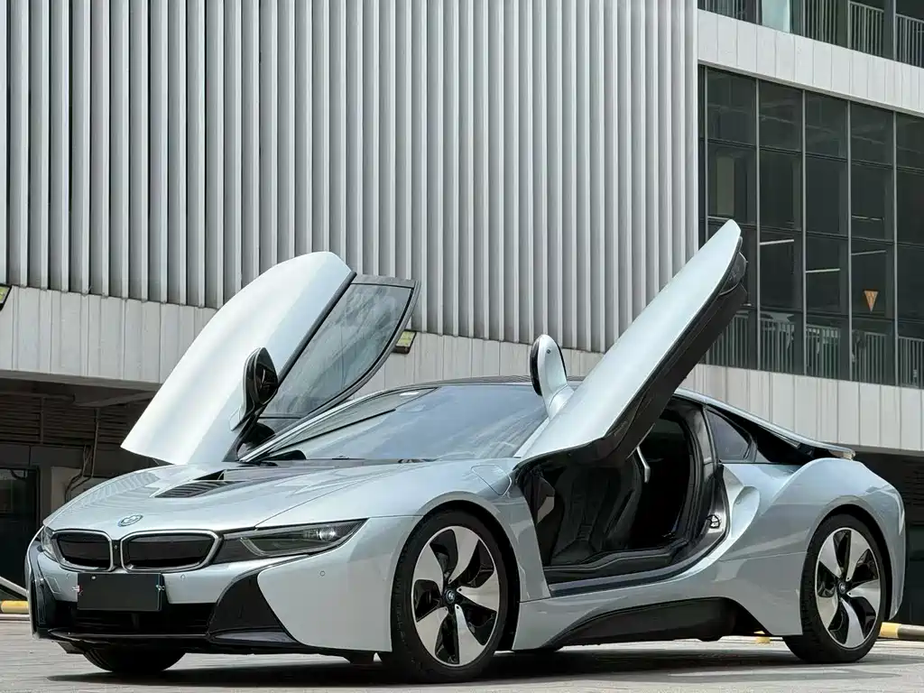 BMW i8 — миниатюра 3