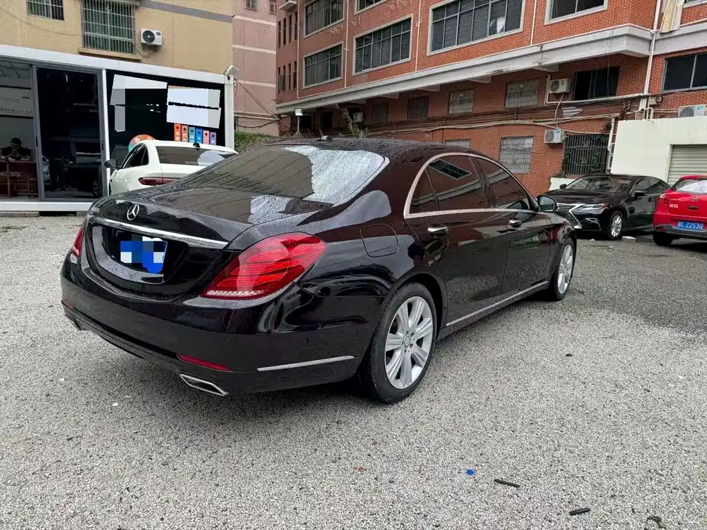 Mercedes-Benz S-Class — миниатюра 3