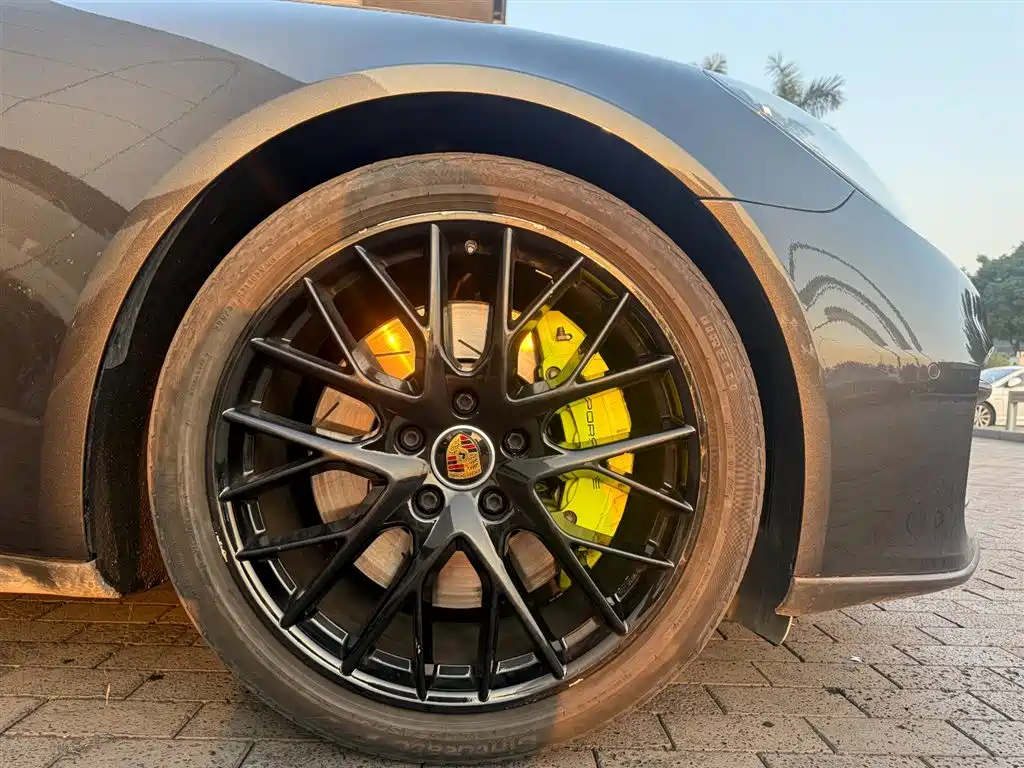 PORSCHE PANAMERA NEW ENERGY