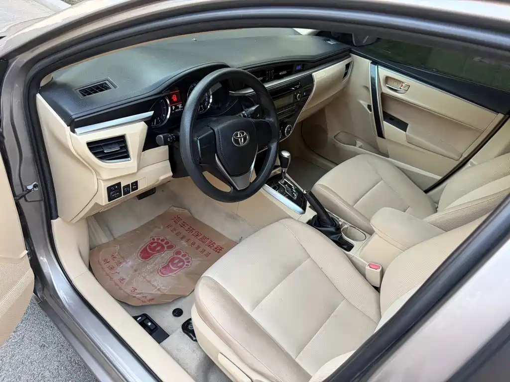Toyota Corolla — миниатюра 4