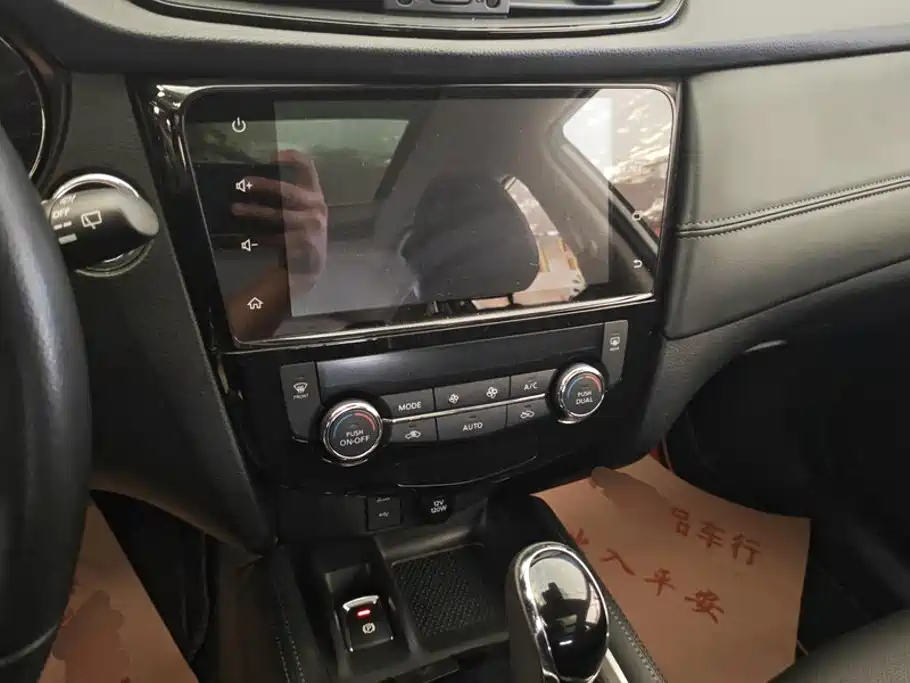 Nissan X-Trail — миниатюра 13