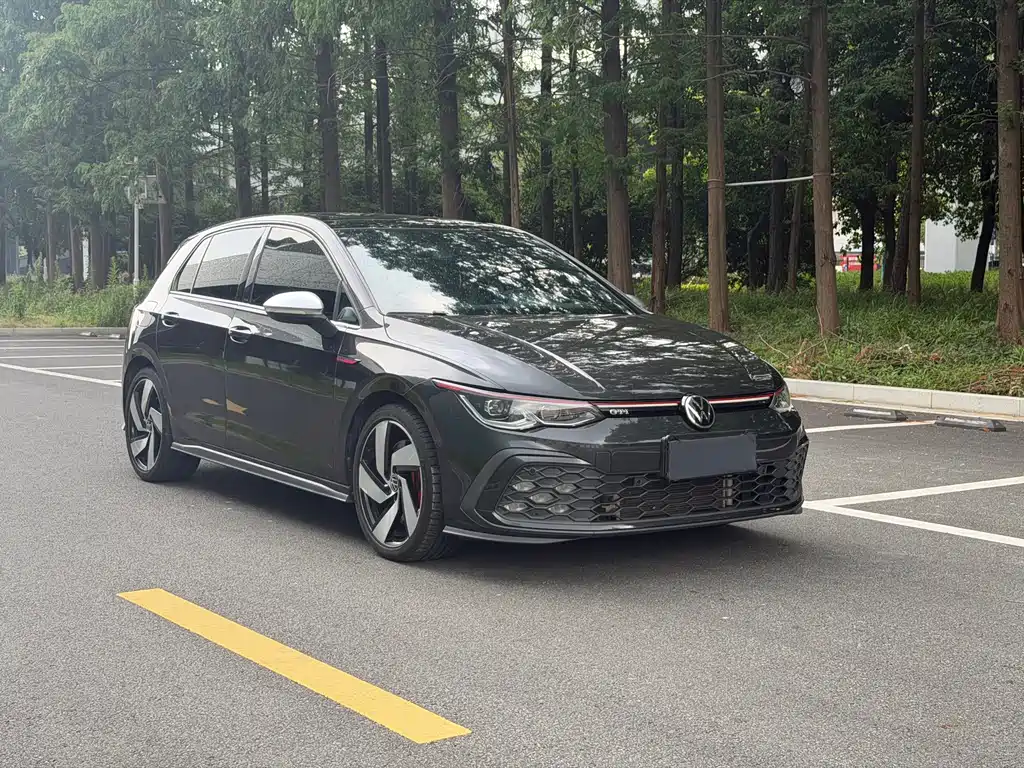 Volkswagen Golf GTI — миниатюра 3