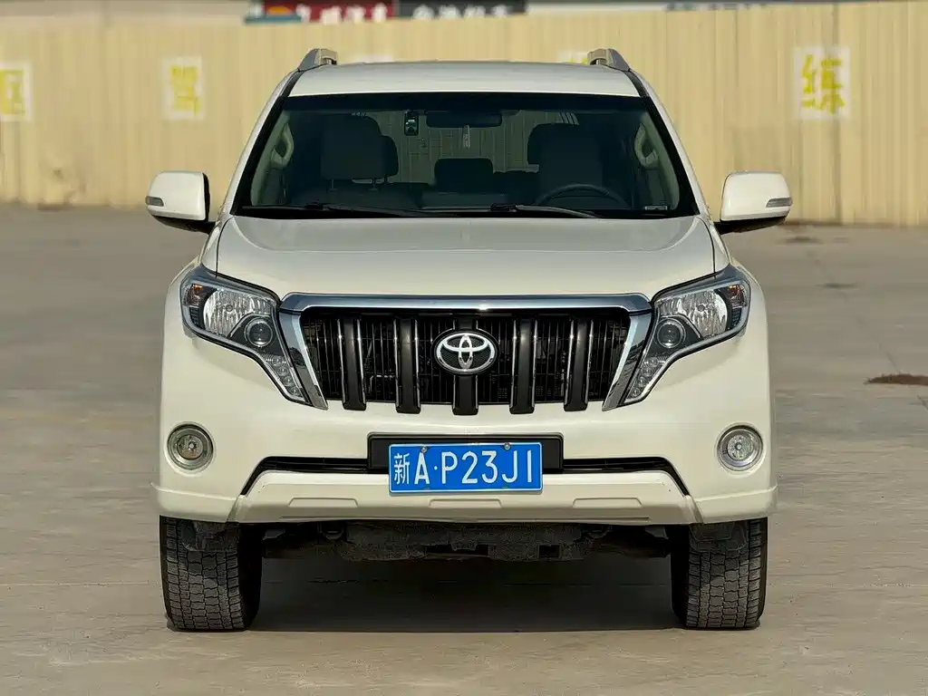 Toyota Land Cruiser Prado 2016 2.7L AT