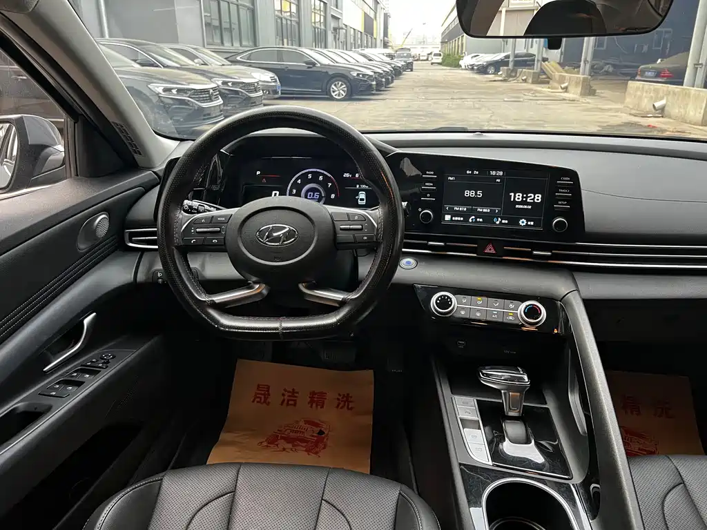 Hyundai Elantra 2021 1.5L CVT GLX Elite