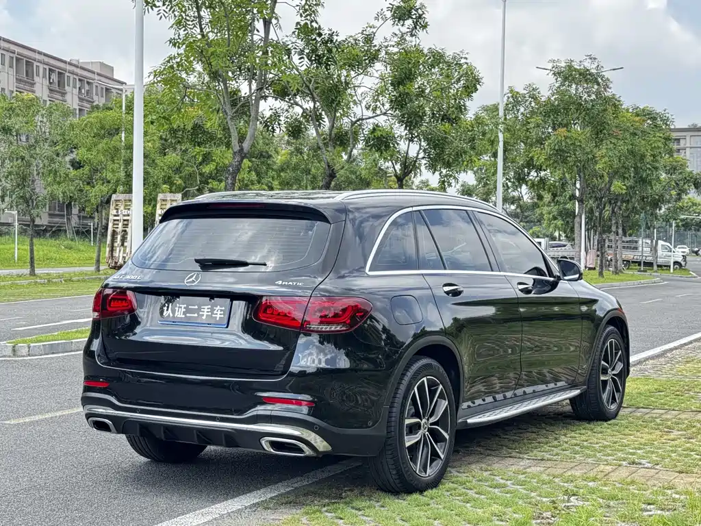 Mercedes-Benz GLC 2021 GLC 300 L 4MATIC
