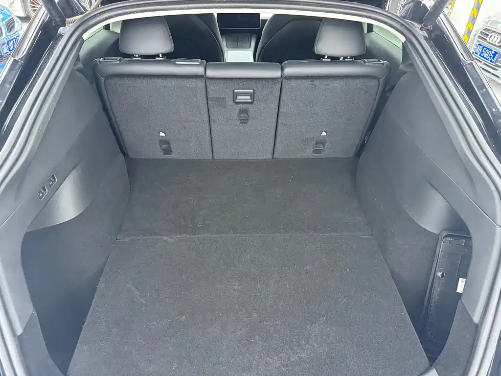Tesla Model Y — фотографии объявления, Фото 30