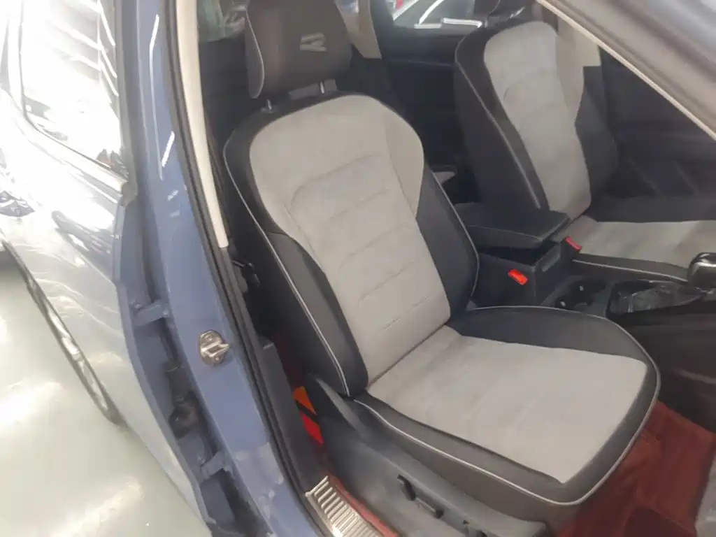 Volkswagen X — миниатюра 25