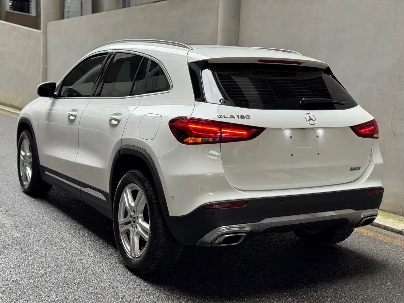 Mercedes-Benz GLA