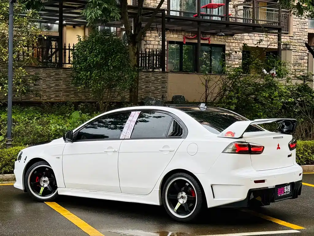 Mitsubishi Lancer EX — миниатюра 9