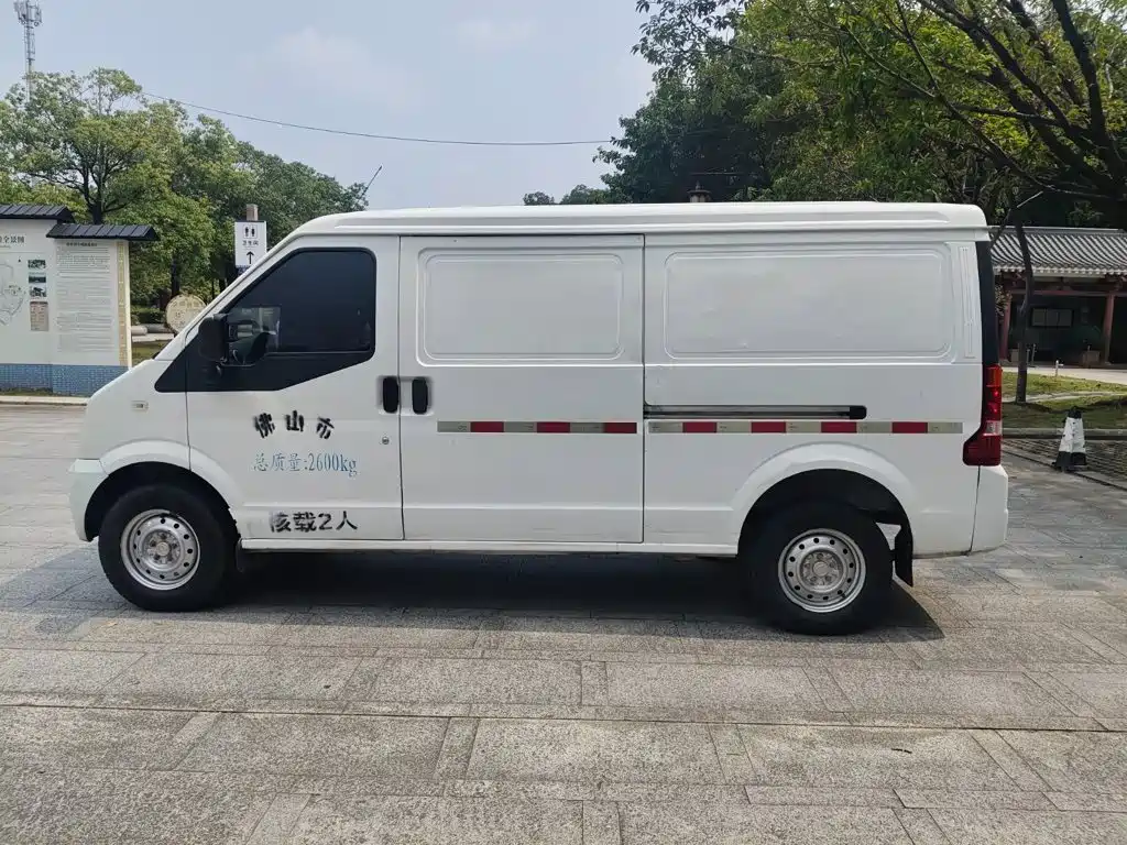 Ruichi Ruichi EC35 — миниатюра 4