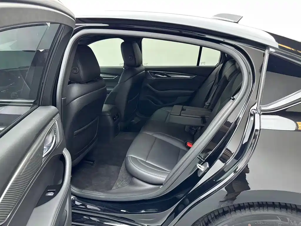 Cadillac CT5 2024 28T Luxury Pro