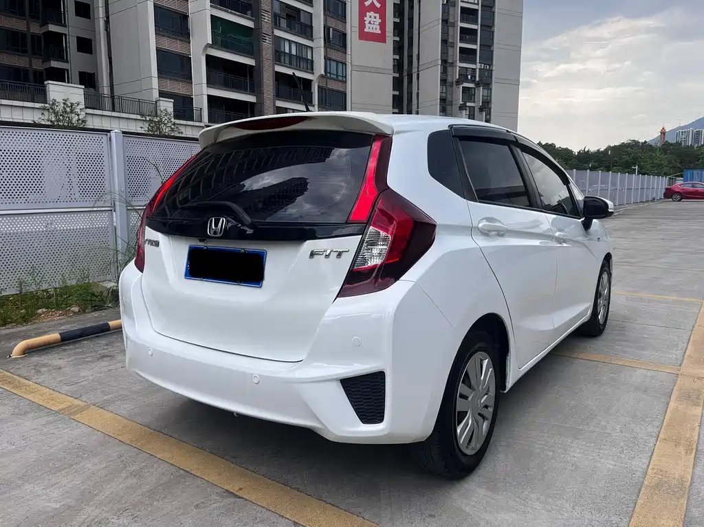 Honda Fit 2016 1.5L LXS CVT Comfort