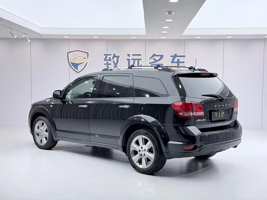 Dodge Journey — миниатюра 4