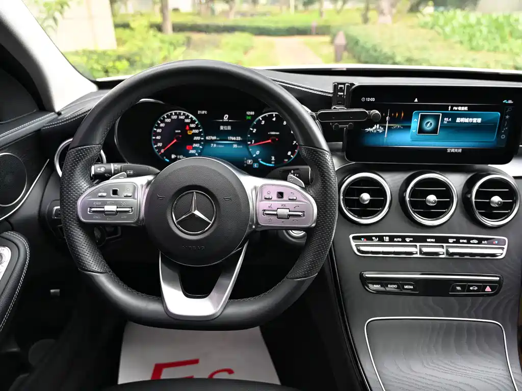 MERCEDES-BENZ C CLASS