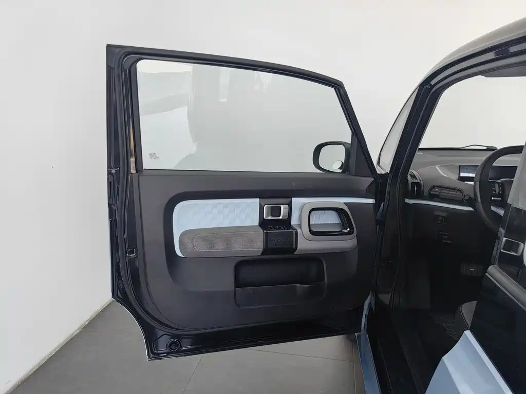 Baojun E300 — миниатюра 8
